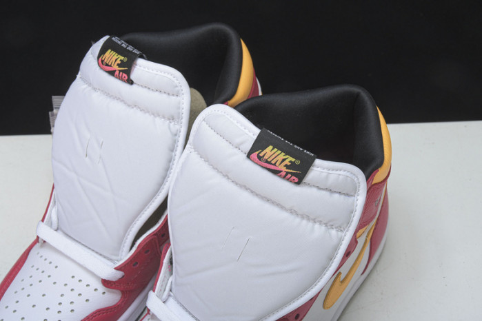 air jordan retro 1 high og “light fusion red” 555088-603
