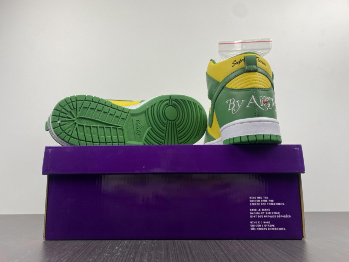 S*p*e x nike sb dunk high dn3741-700