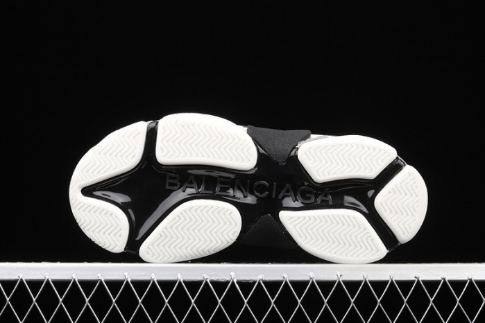 bl triple s trainers sneakers black grey black 121705