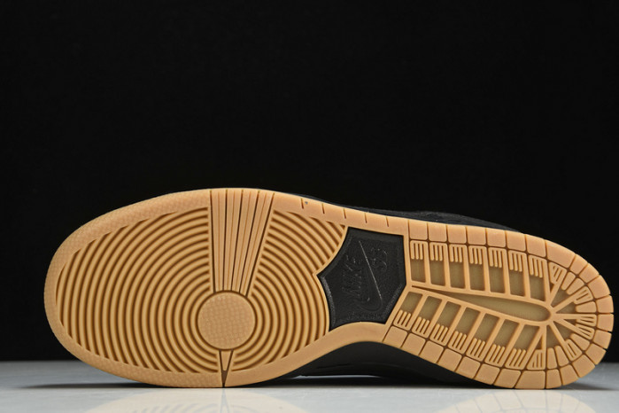 nike sb dunk low iw black gum 819674-002