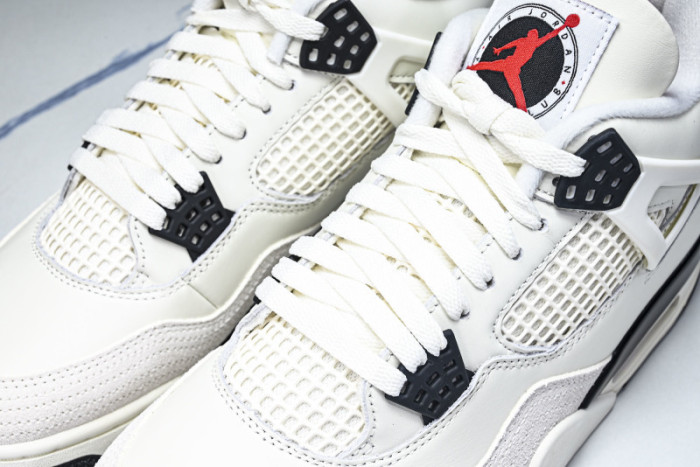 Air Jordan 4“Flight Club” IM4002-100