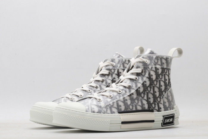 dr b23 homme kaws h903p161