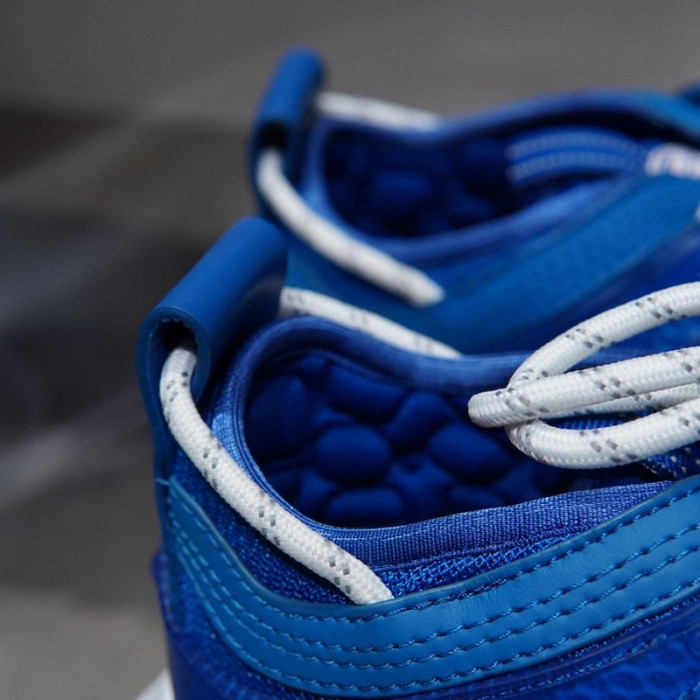 vse chain reaction blue sneaker