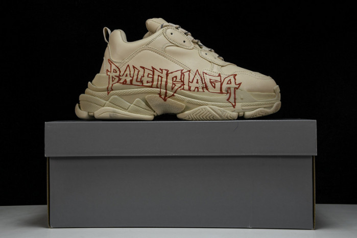 bl triple s trainers sneakers bts-18