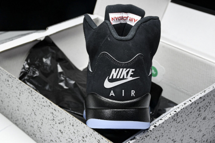 Air Jordan 5 “Black Metallic Reimagined” HF3975-001