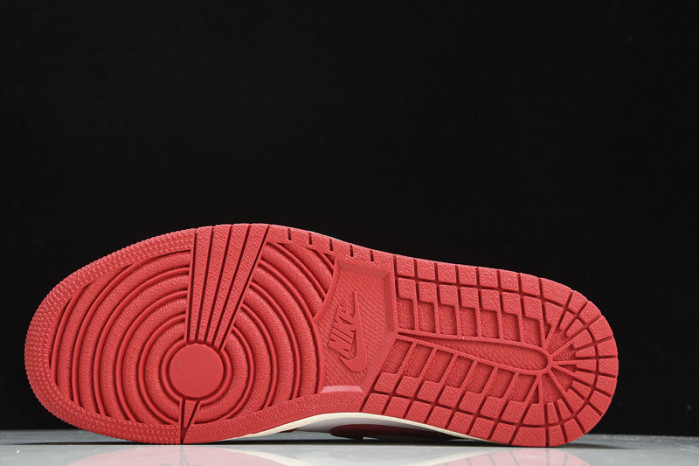 jordan 1 retro low reverse black toe dc0774-160