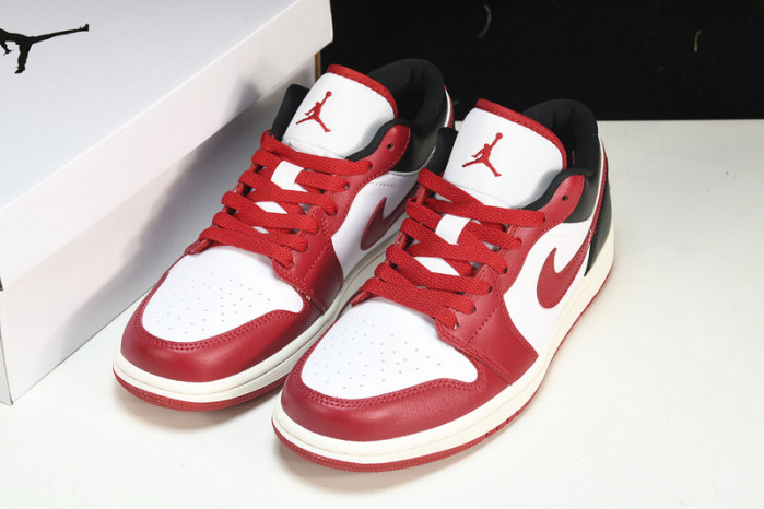 jordan 1 retro low reverse black toe dc0774-160