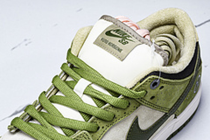 Yuto Horigome x Nike SB Dunk Low HF8022-300