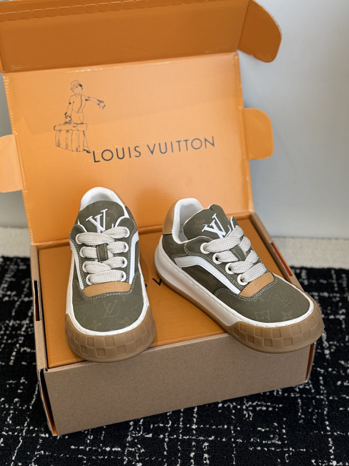 LOVT SNEAKER lv-521