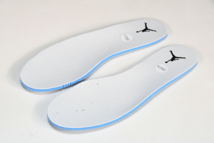 jordan 1 mid ice blue 555112-401