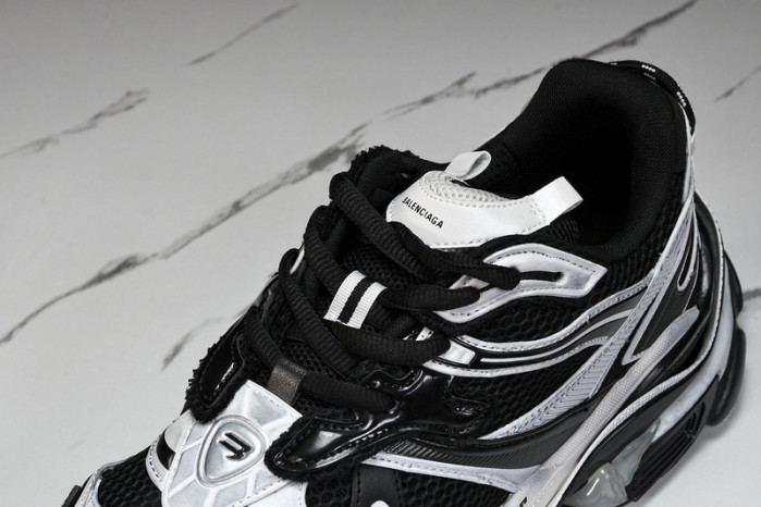 bl track trainers sneakers 779066-w3rbxp-0213