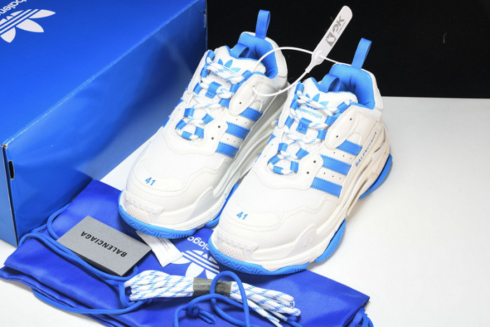 bl triple s trainers sneakers bts-07