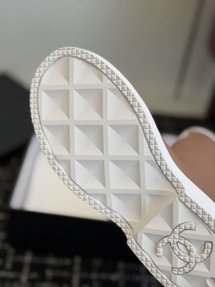 CN SNEAKERS 21010936