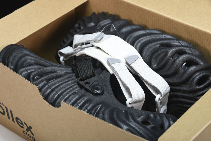 Cr0c5 pollex clog by salehe bembury stratus cp-4