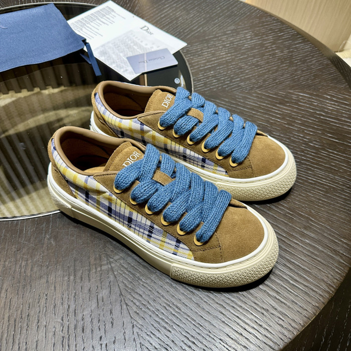 DR B33 LOW-TOP SNEAKERS DR-189