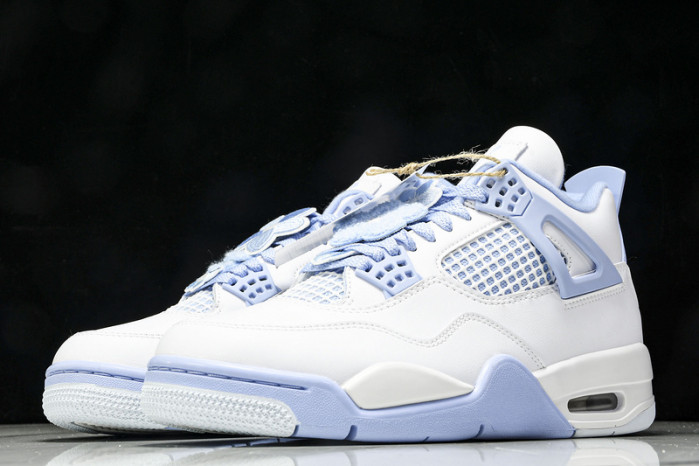 Air Jordan 4 WMNS "Aluminum" HV0823-100