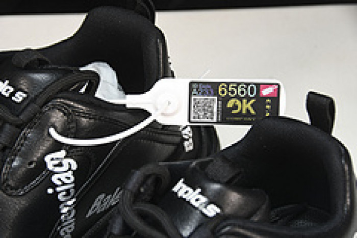 bl triple s trainers sneakers bts-12