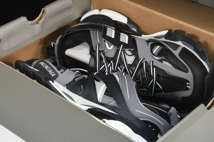 bl tess s. gomma trek low sneakers