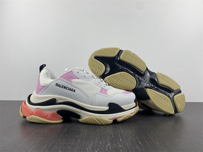 bl triple s trainers sneakers 536737 wo90m
