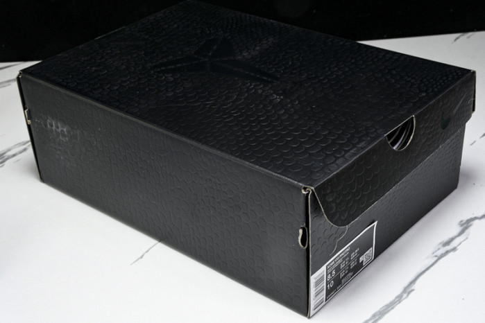 Nike Kobe 8 What the Kobe (WTK) 2025 HM9621-900