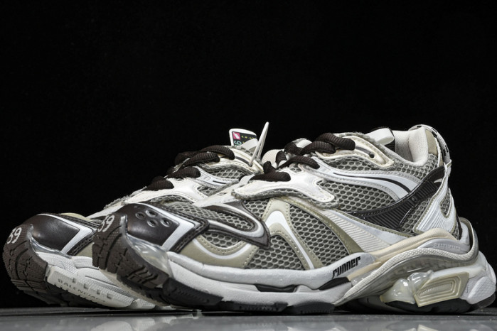 bl track trainers sneakers 779066-w3rbxp-2000