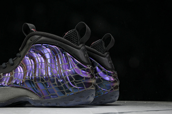 TEKKEN 8 x Nike Air Foamposite One “Kazuya Mishima” FQ9050-400