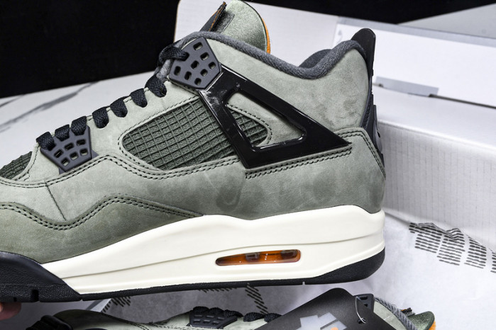 （2025）UNDEFEATED x Air Jordan 4 OG IB1519-200