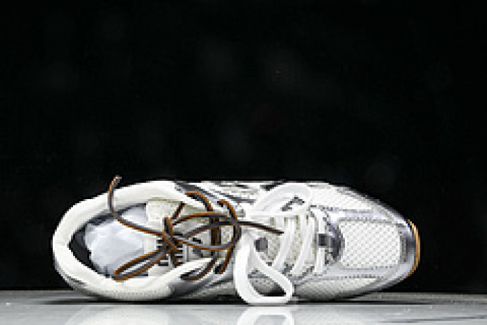 New Balance MIU NB5304