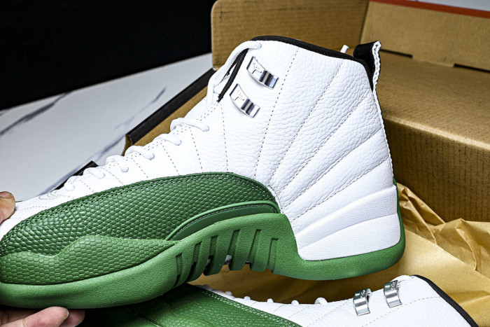 Air Jordan 12 “Bucks” CT8013-103
