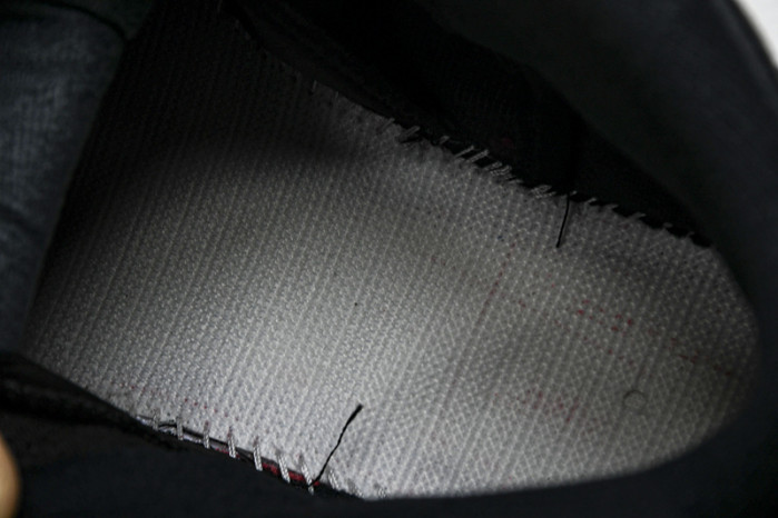 (2025) AIR JORDAN 12 Flu Game CT8013-002