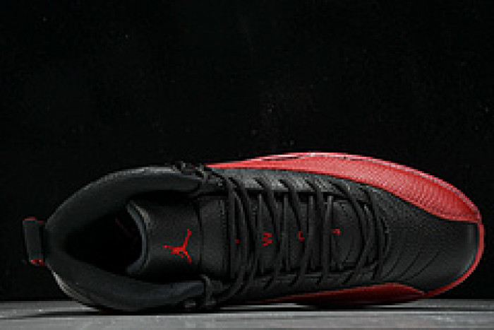 (2025) AIR JORDAN 12 Flu Game CT8013-002