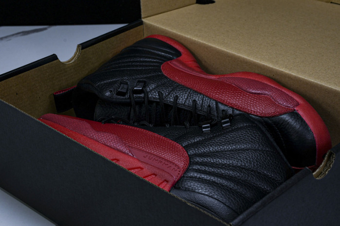 (2025) AIR JORDAN 12 Flu Game CT8013-002