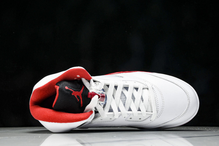 Air Jordan 5 “Fire Red Black Tongue” HQ7978-101