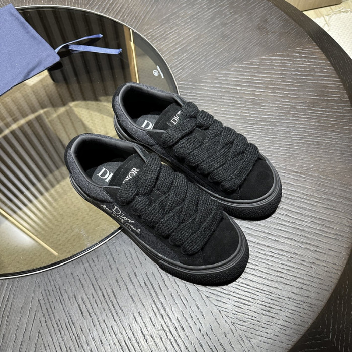 DR B33 LOW-TOP SNEAKERS DR-97