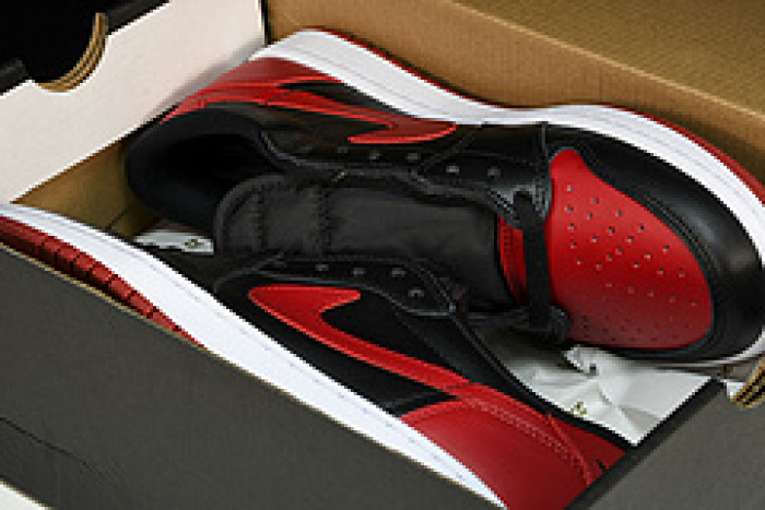 jordan 1 retro low bred 705329-001