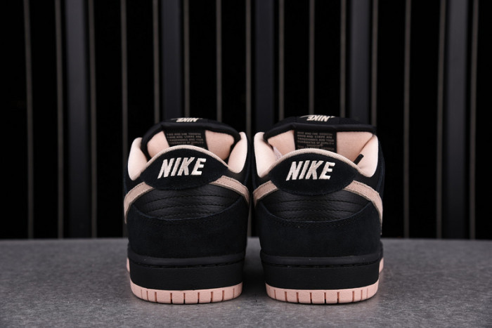 nike sb dunk low black washed coral bq6817-003
