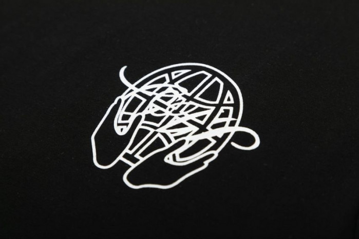 win clothes 23060811