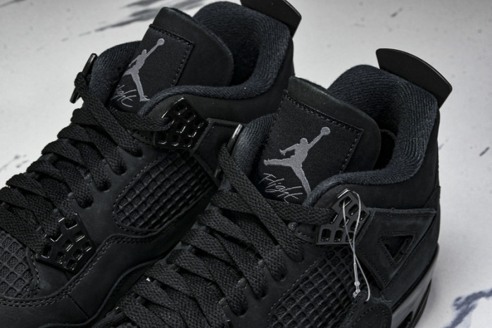(2025) AIR JORDAN 4 BLACK CAT FV5029-010