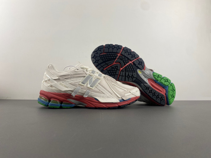 New Balance 1906A M1906AB