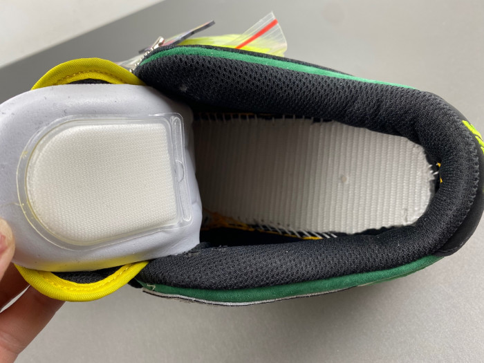 Nike Dunk Low What the Duck Away University of Oregon PE HV1454-001