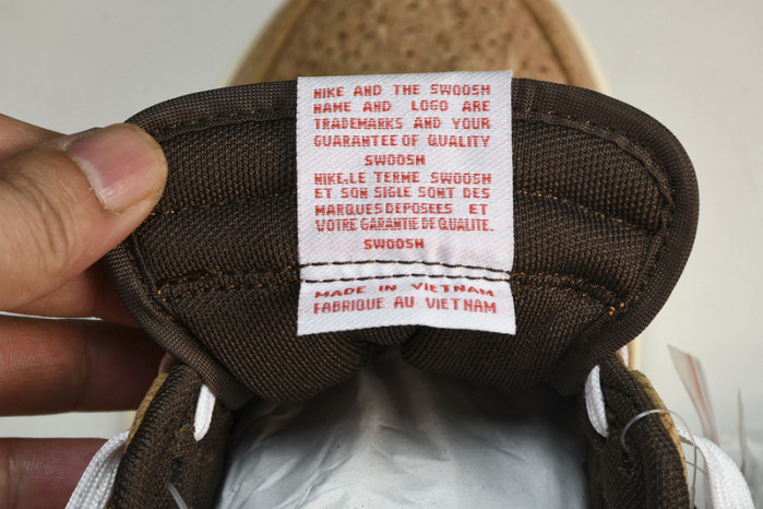 nike dunk low sp clot cork fn0317-121