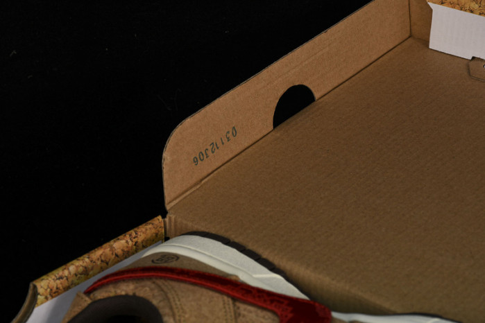 nike dunk low sp clot cork fn0317-121