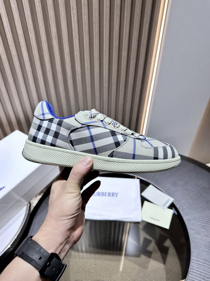 BUBERY SNEAKER 23149