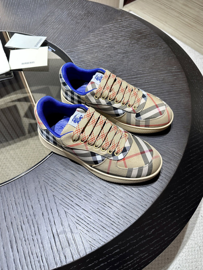 BUBERY SNEAKER 23151