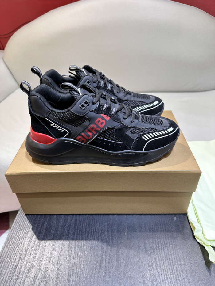 BUBERY SNEAKER 23155