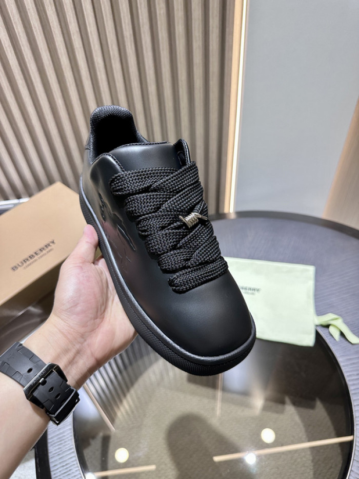 BUBERY SNEAKER 23167