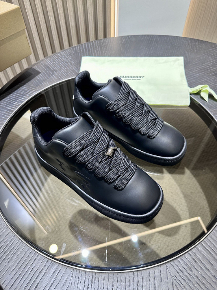 BUBERY SNEAKER 23167