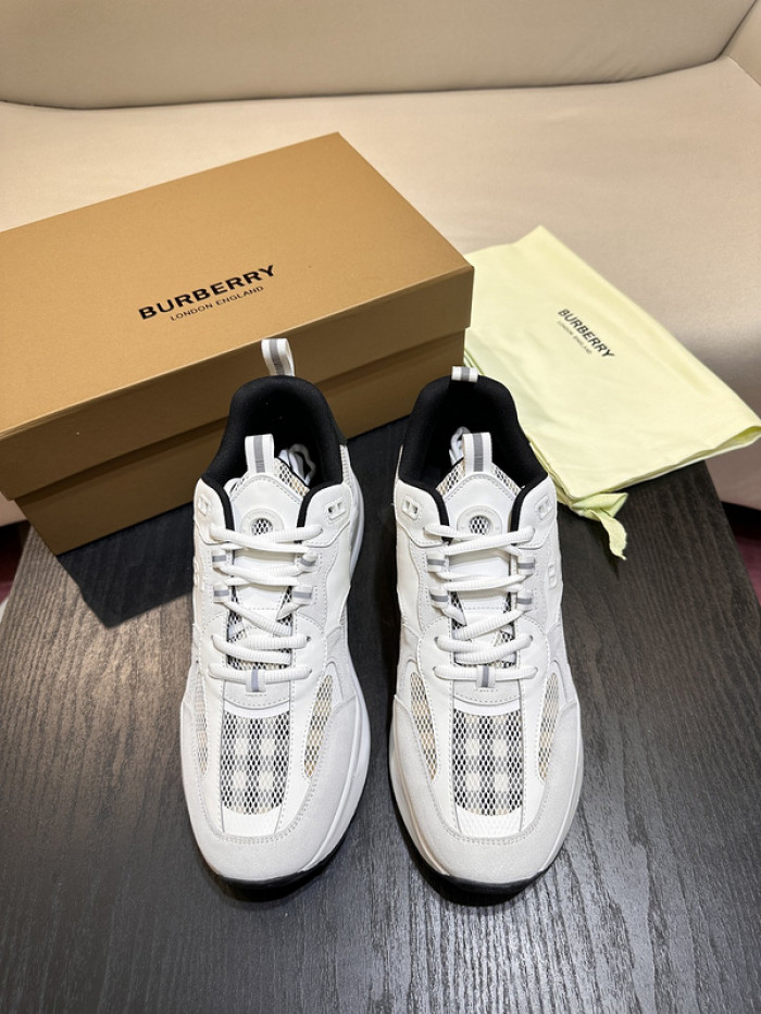 BUBERY SNEAKER 23160