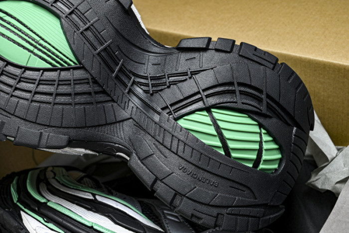 Ba1en*iaga platform reduced dark gray wpltf 0312