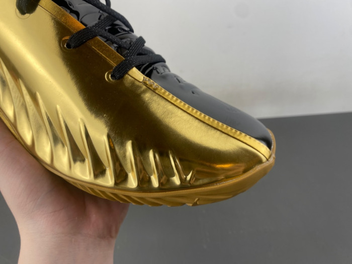 PAIGE BUECKERS-Nike GT Cut 4 lQ2606-100